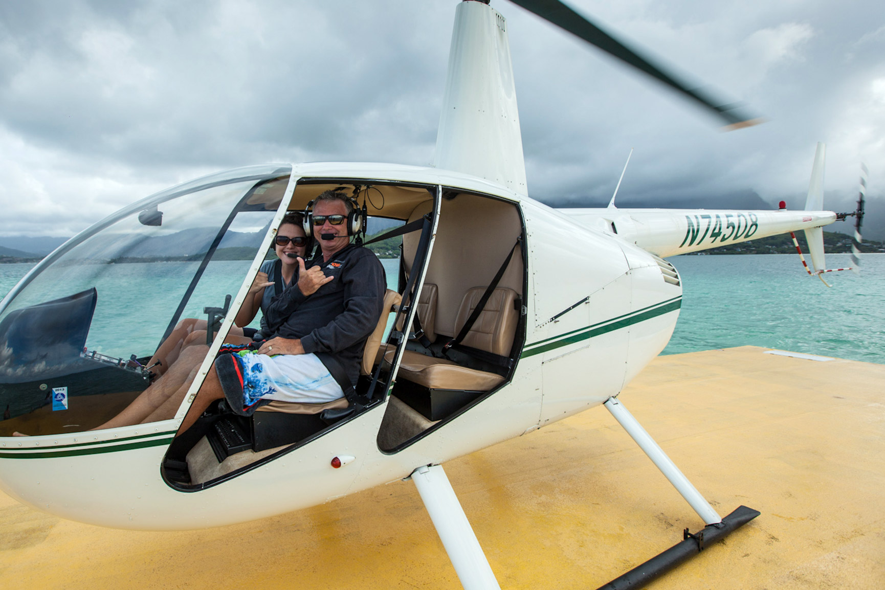 Latest Updates - Rainbow Helicopters - 10 years of fying Oahu Helicopter Tours