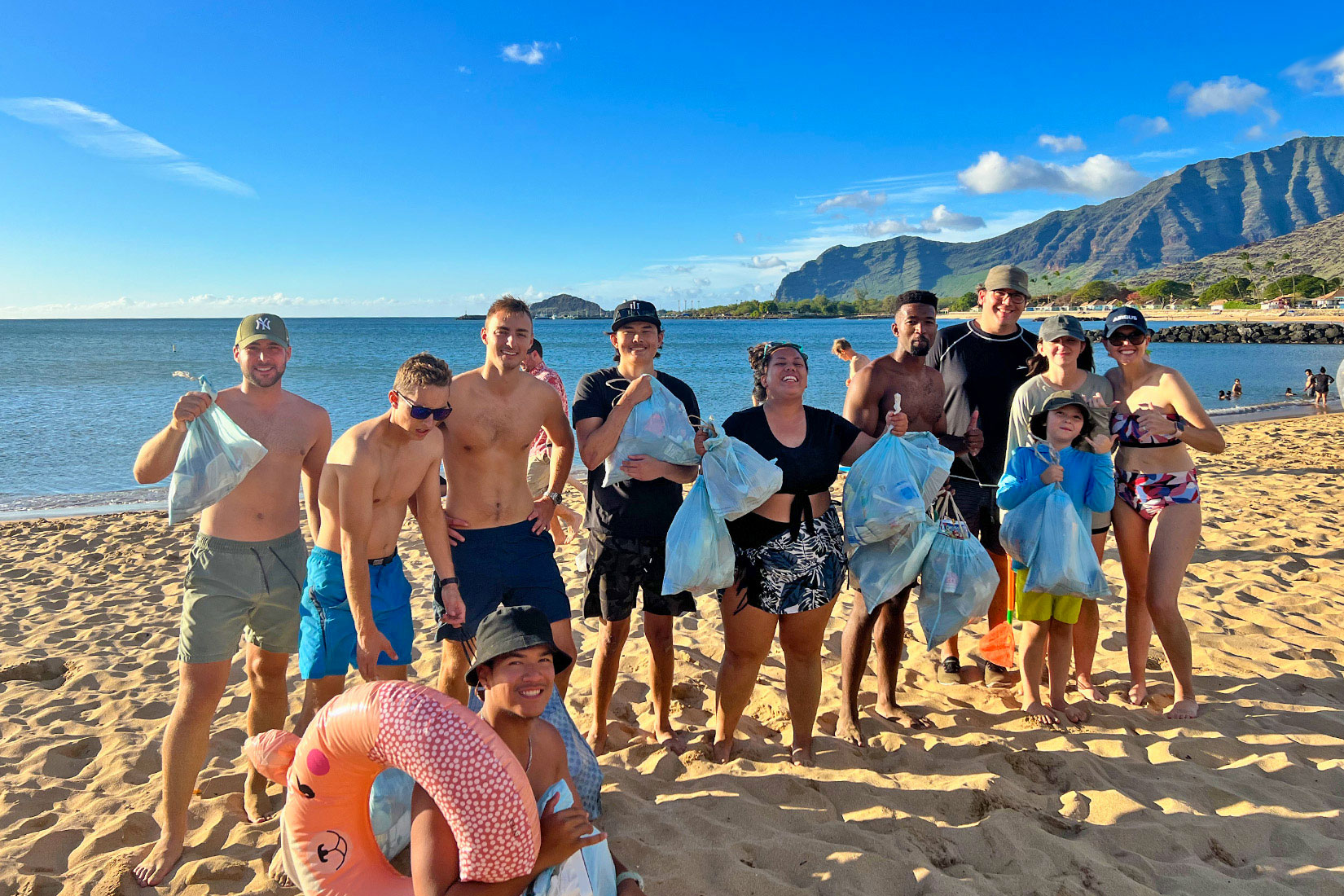 Community - Rainbow Helicopters Oahu Beach Cleanup