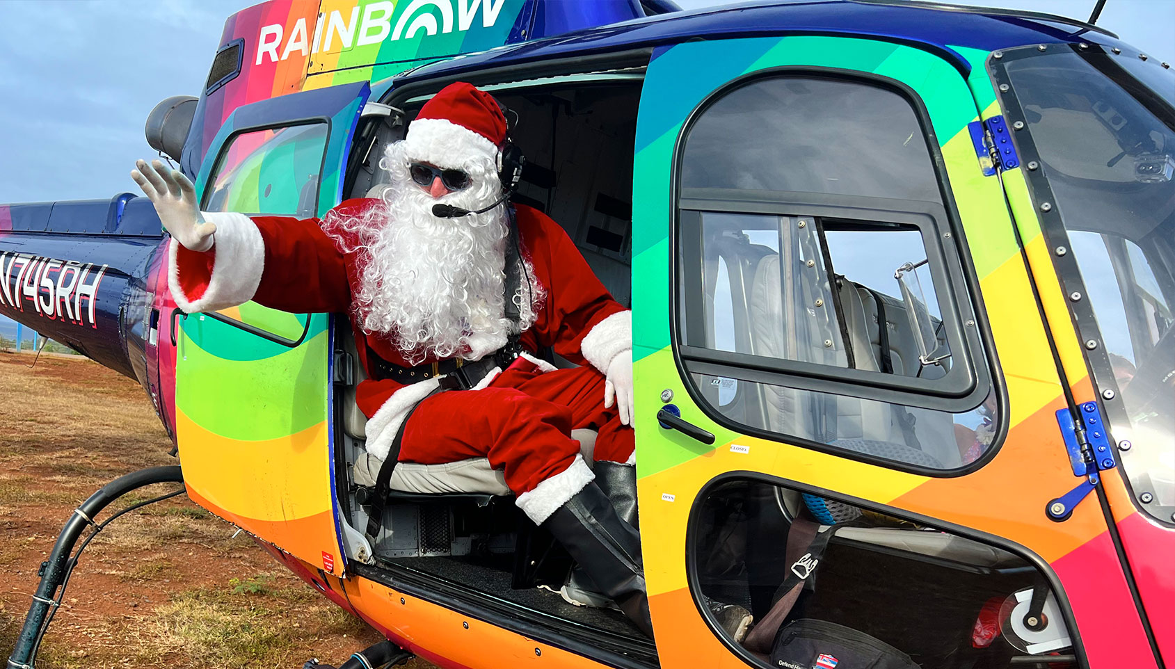 RainbowHelicopters_Santa_2022_lg Rainbow Helicopters holidays 2022 santa claus in rainbow helicopter