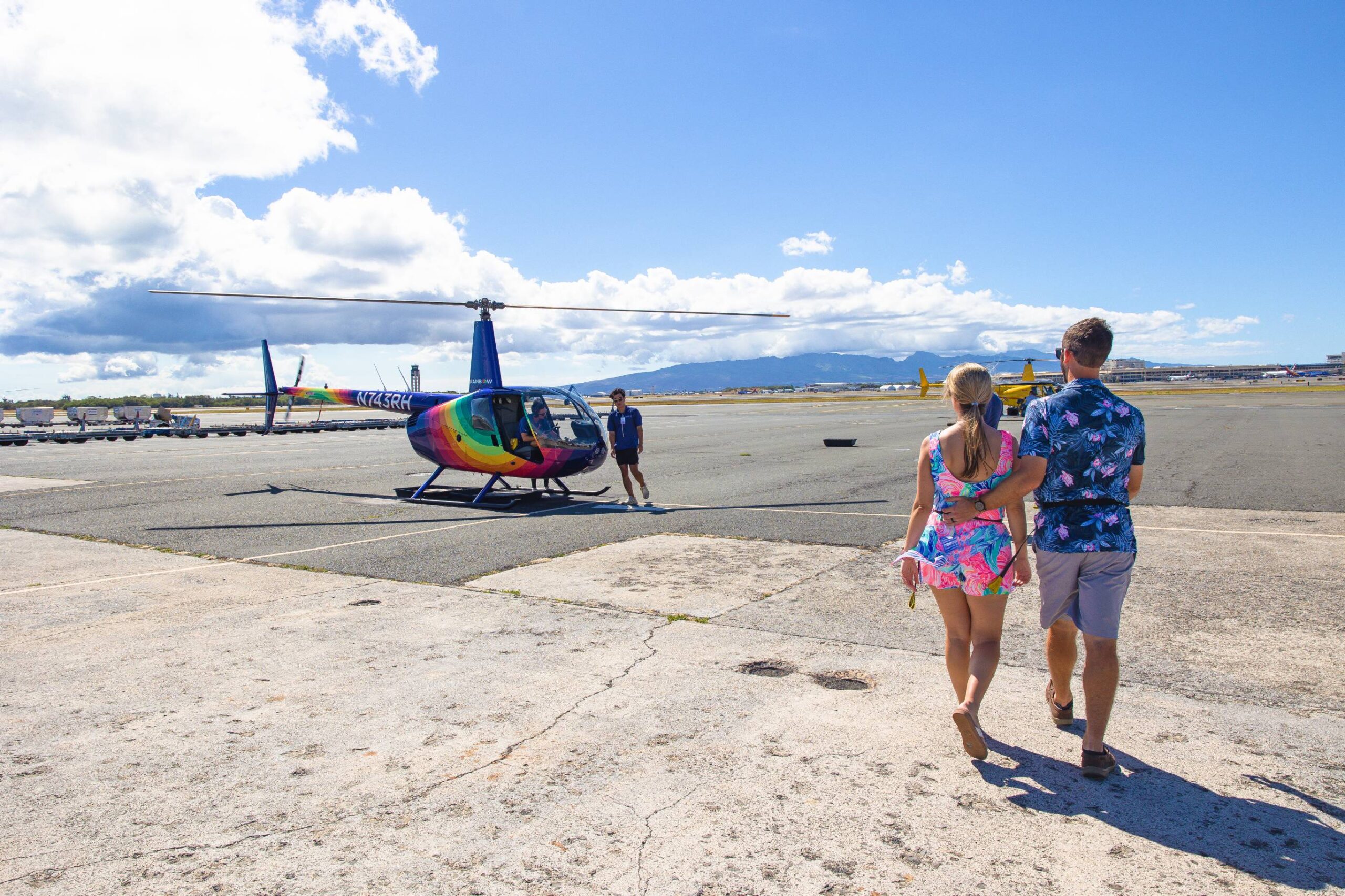 Rainbow Helicopters customer in an Oahu helicopter tour