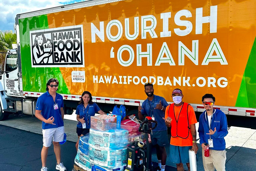 Rainbow Helicopters working with Hawaii Food Bank to deliver food to families facing hunger.